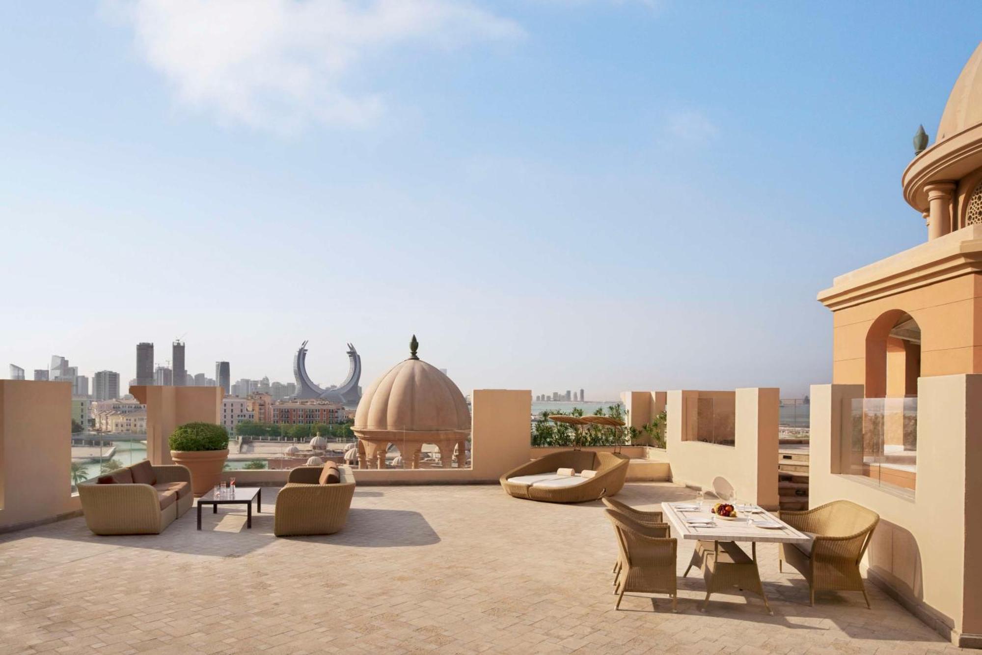 Hotel Marsa Malaz Kempinski, The Pearl Doha Exterior foto The view from the rooftop